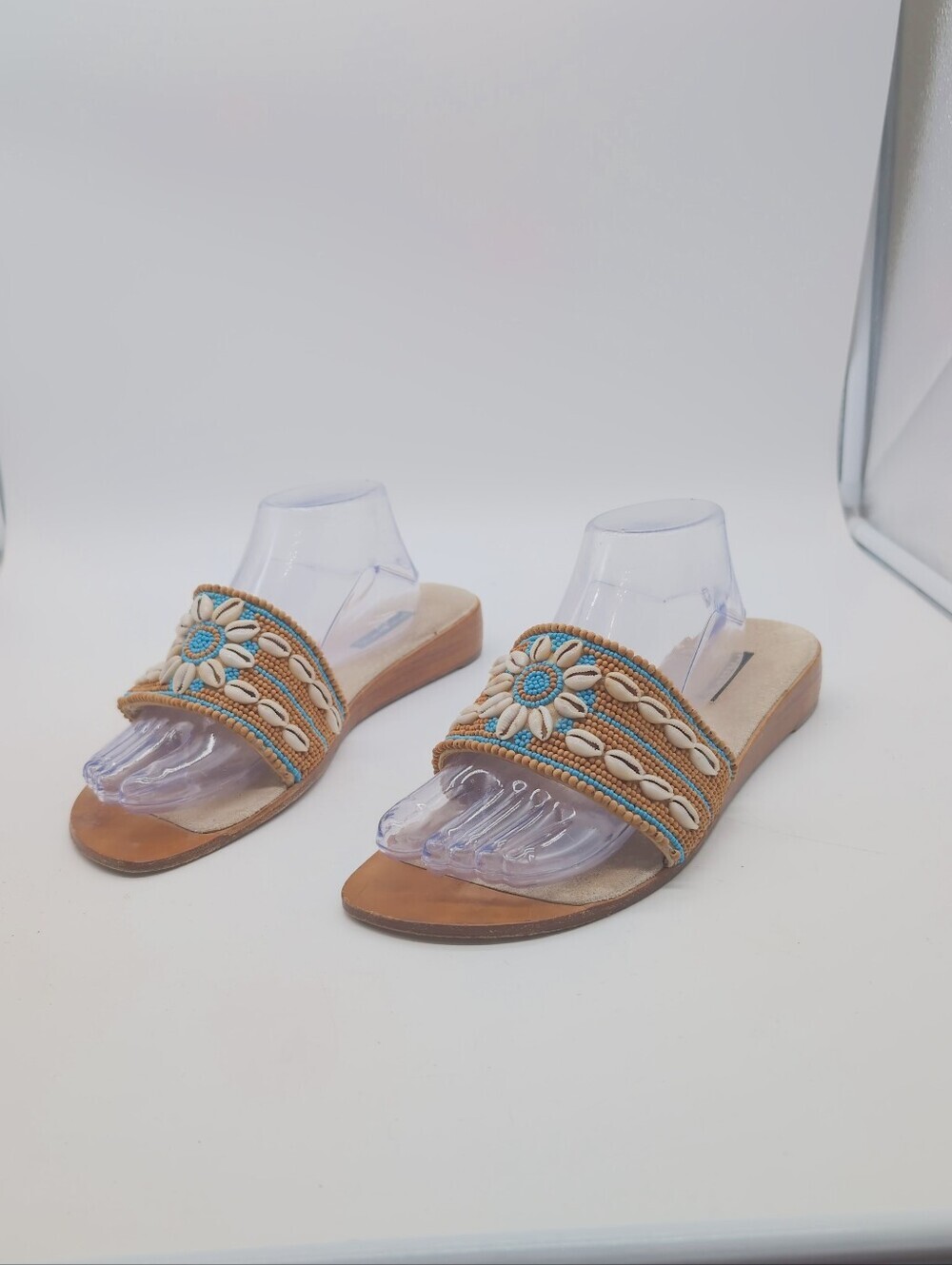 Vintage PROXY Boho Beaded Cowrie Shell Slide Sandals Low Wedge Resort Sz 11